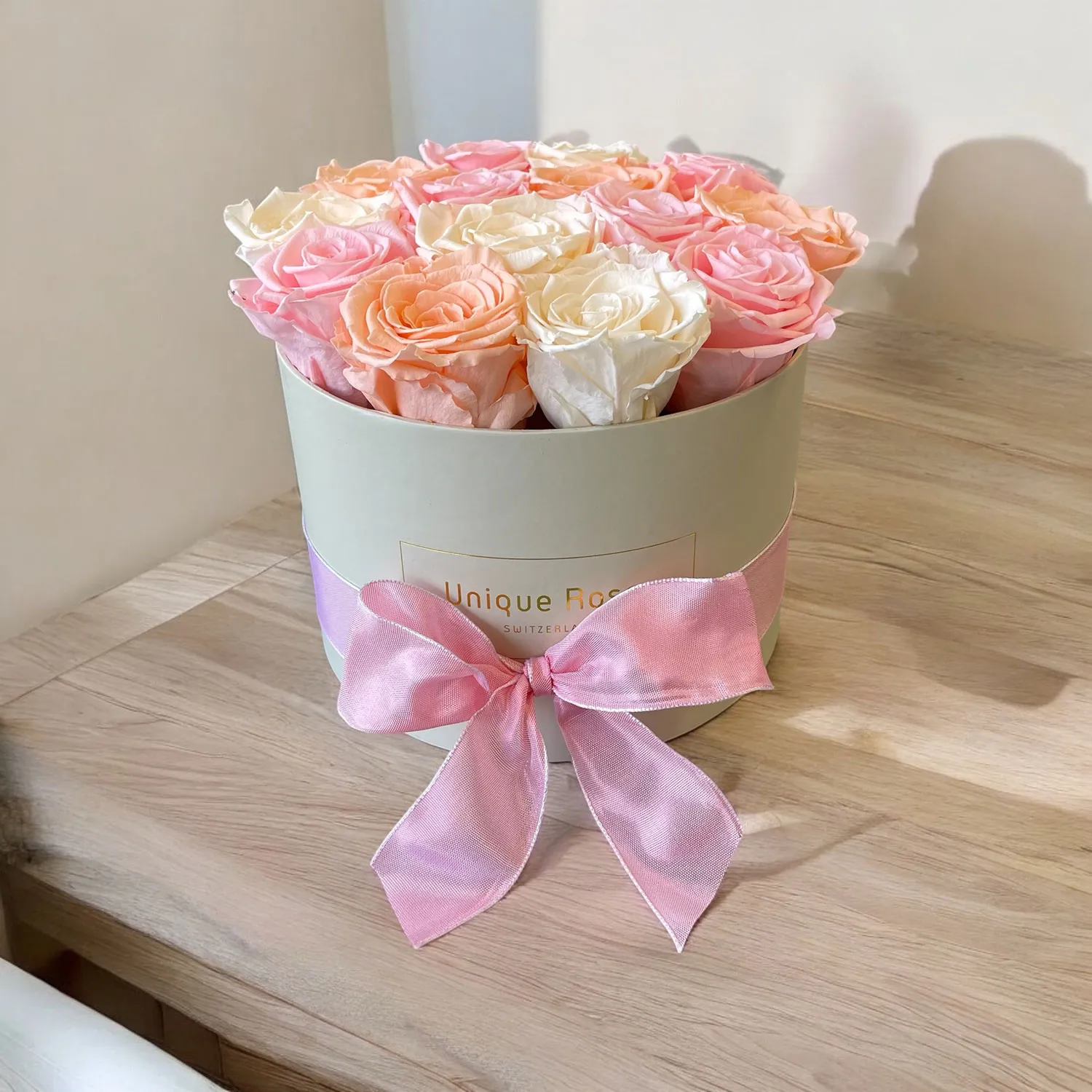 Infinity Roses Classic Style chic und stylisch